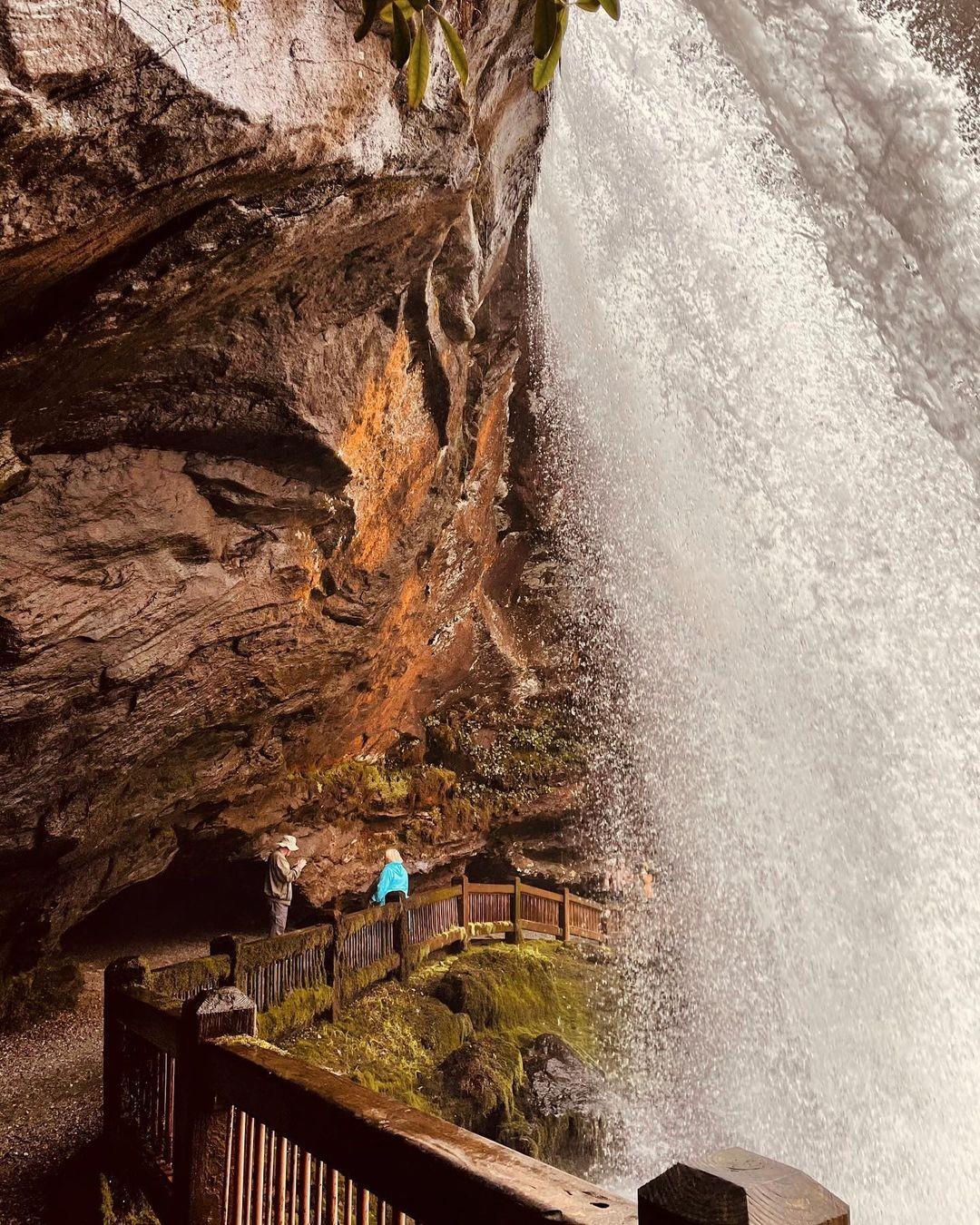 Views for days 😍

📸: @linorandthewolf
.
.
#VisitHighlandsNC #HeightOfHappiness #NorthCarolina #instagood #HighlandsNC #NCMountains #northcarolina #visitnc #discoverthecarolinas