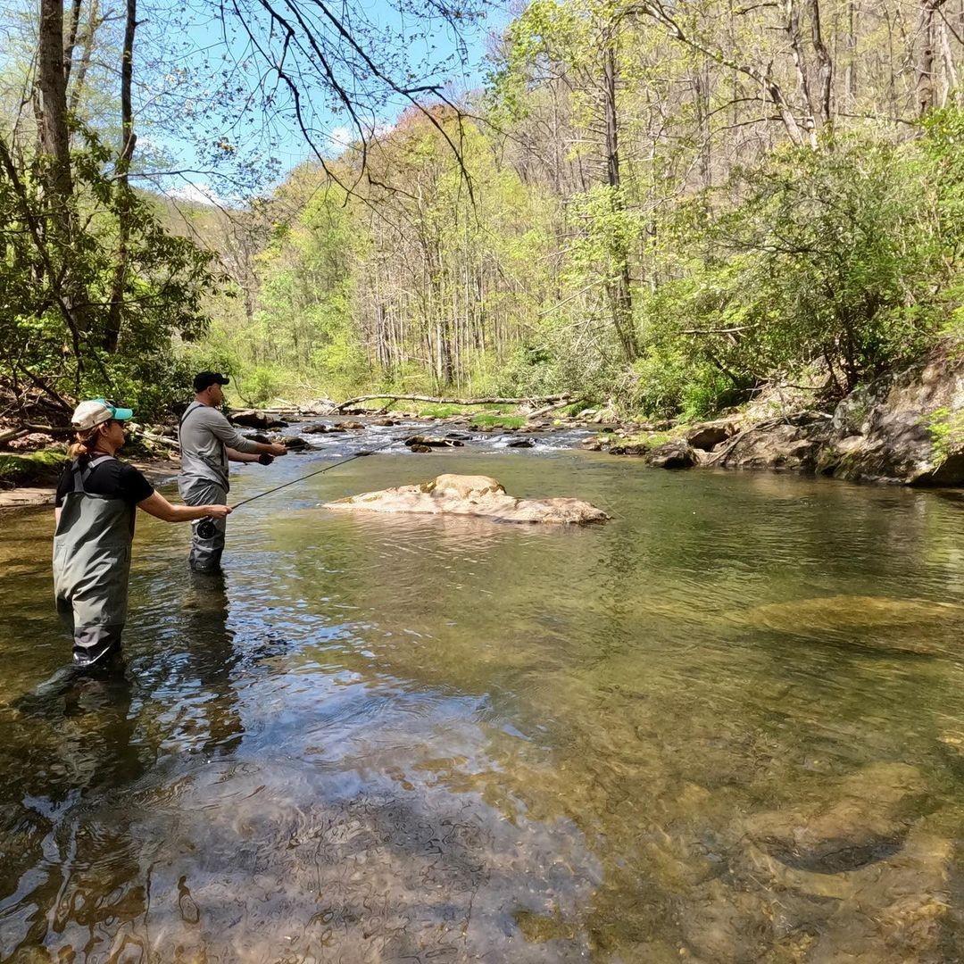 &#128031;Fish&#128031; you were here &#128205;

It&#39;s #NationalFishingWeek, &amp; #HighlandsNC is the place to be!

&#128248;: @lindsmcstalowy

#heightofhappiness