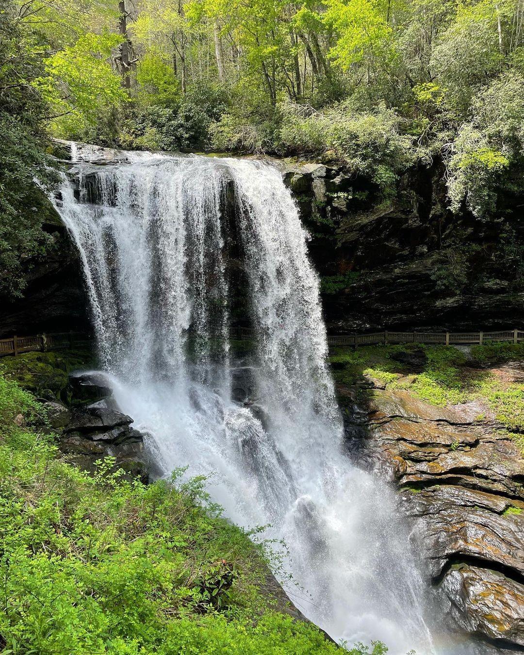 This beautiful #HighlandsNC waterfall: 🎶You're gonna hear me roar🎶 🐯

📸: @_ainsley_smith

#HeightOfHappiness