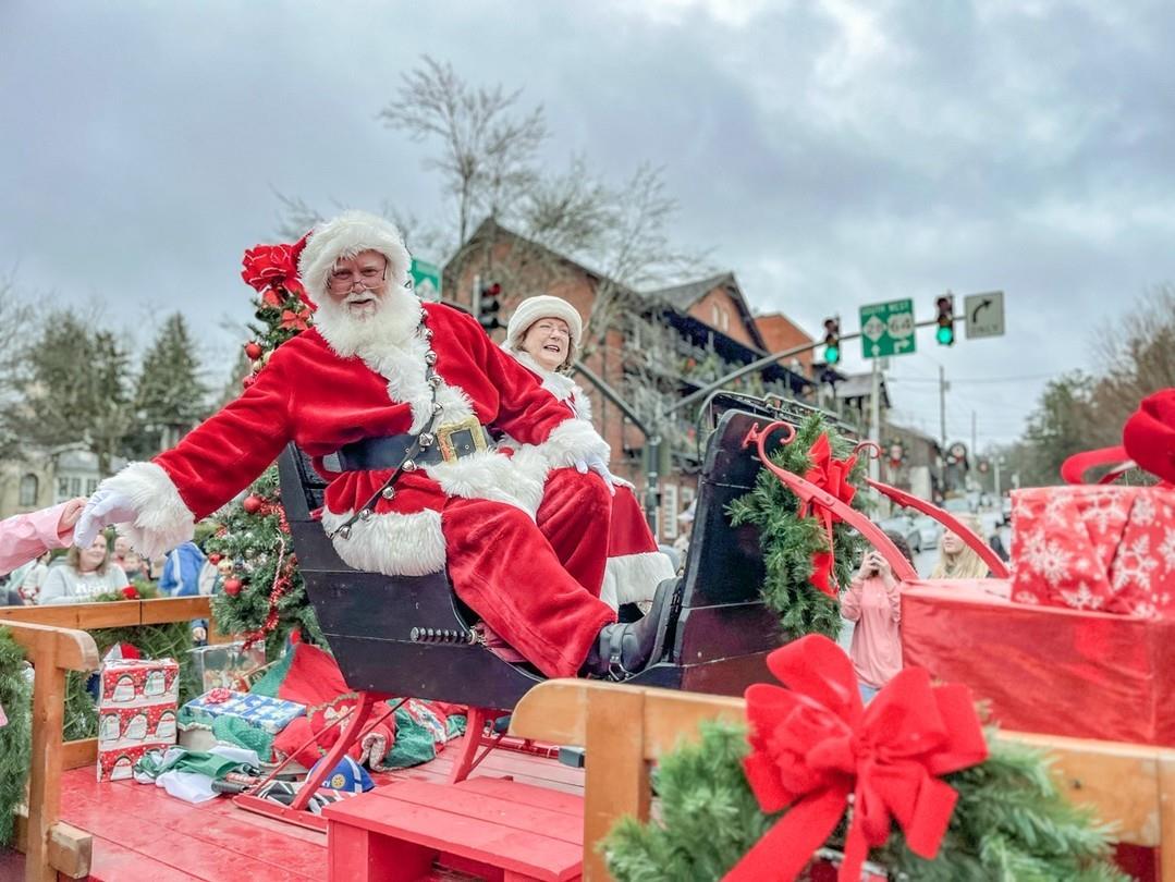 🎅It's National Santa's List Day🎄

The day the Mr. Kringle make his ☑️Naughty or ✅Nice list!
☑️ Which one 
✅ Are you on?

 #highlandsnc #visithighlandsnc #HeightofHappiness #santa #christmas