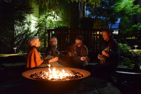 You. Your People. And a good 🔥. 
Make it happen at the #HeightofHappiness in #HighlandsNC. 

#NationalToastedMarshmallowDay #VisitHighlandsNC