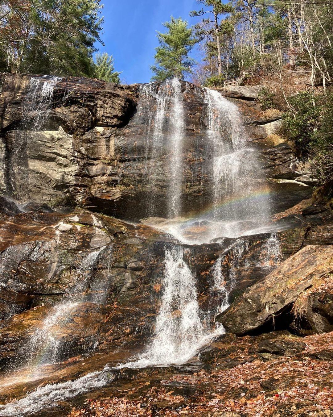 Comment when you see it 🌈🔍

#HighlandsNC: Even better than the pot of gold at the end of a rainbow! 🍀

📸: hikepinedrinkwinelauren