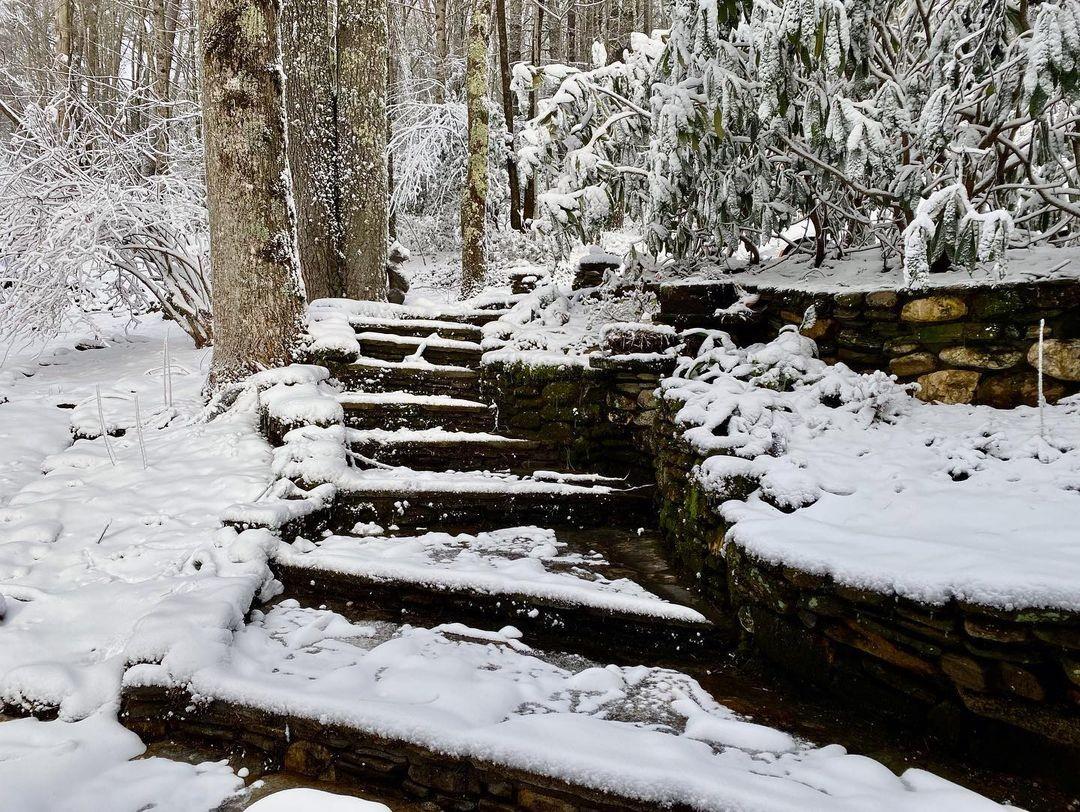 If this photo was a song, it would be called Stairway to Highlands 🎶

📸: @glmorrow
