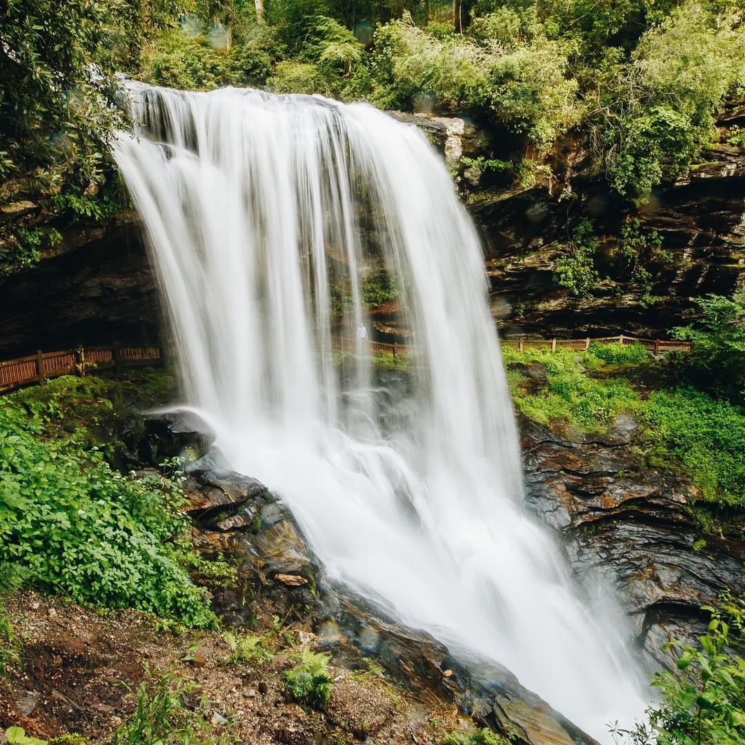 We think you're pretty swell ☺️

Happy #WorldKindnessDay from #HiglandsNC 💚
.
.
#VisitHighlandsNC #HeightOfHappiness #NorthCarolina #instagood #HighlandsNC #NCMountains #northcarolina #visitnc #discoverthecarolinas