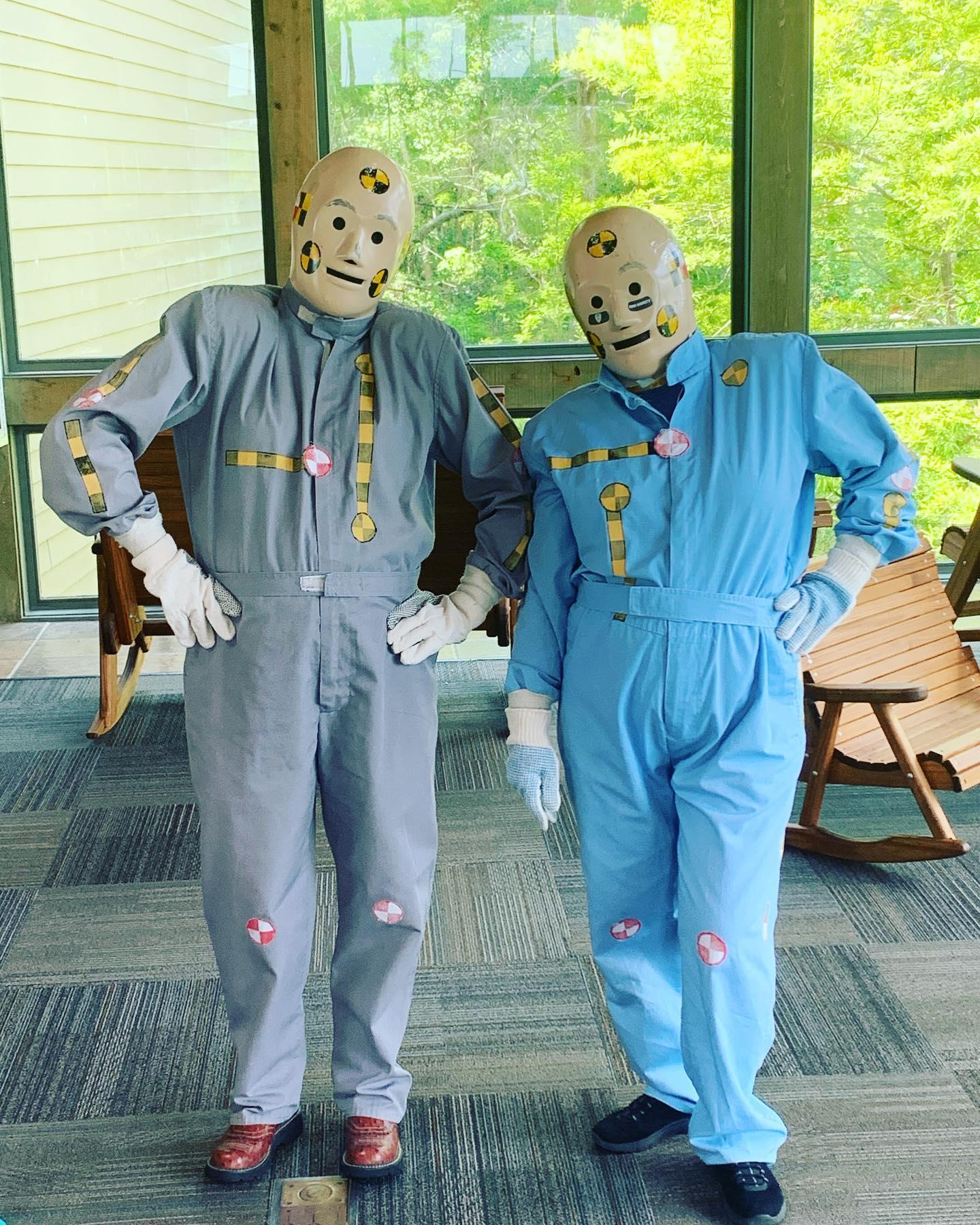 The crash dummies have arrived! They wanna remind you to all be safe during your summer travels! #txdotorange #txdot #orangetx #safetyday #drivesafe #summertravels