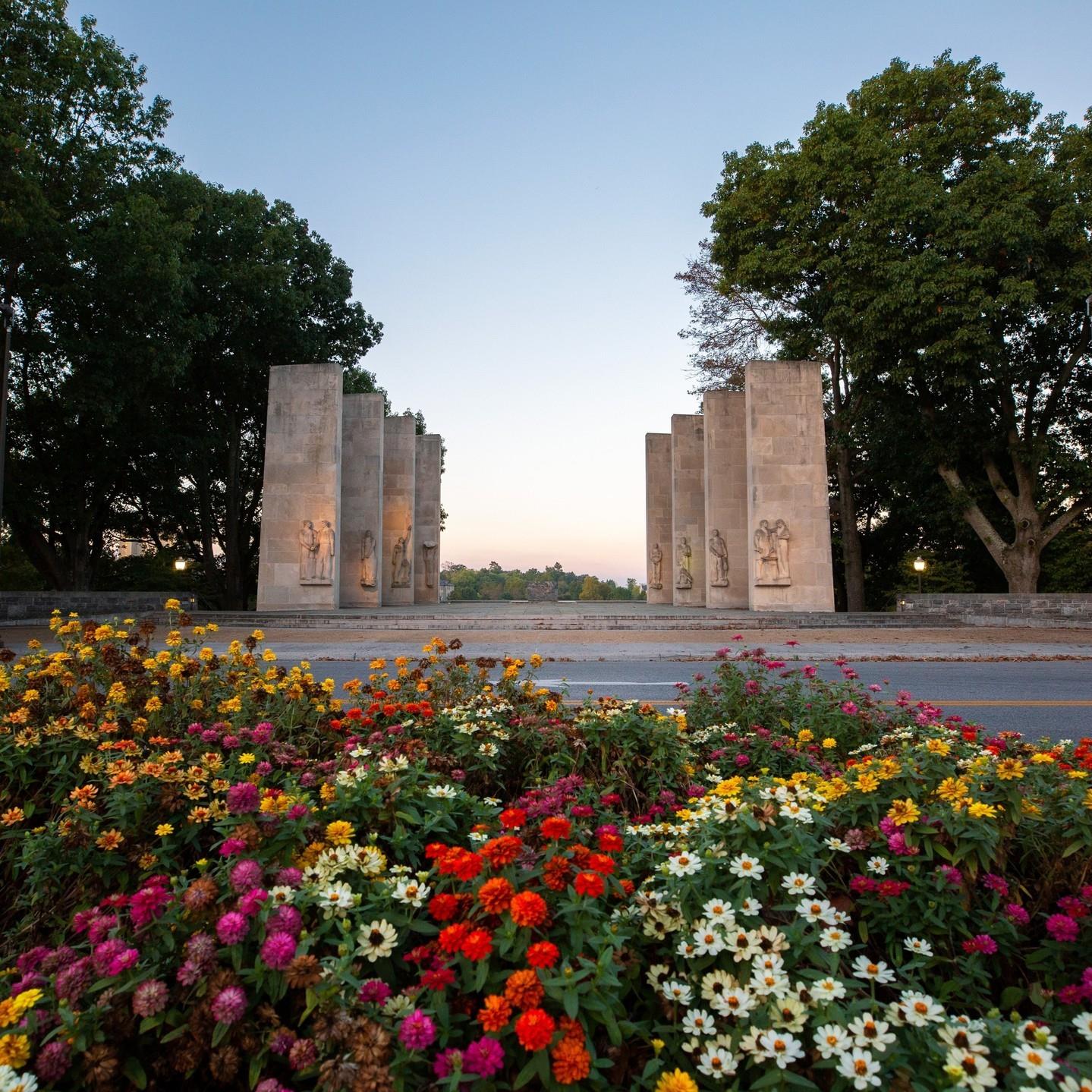 We love a good snowy day, but we can't lie...it's got us dreaming of warmer days and beautiful landscapes! One thing is for sure, it's the perfect day to snuggle up and plan a trip!⁠
⁠
#virginiatech #visitva #blacksburg