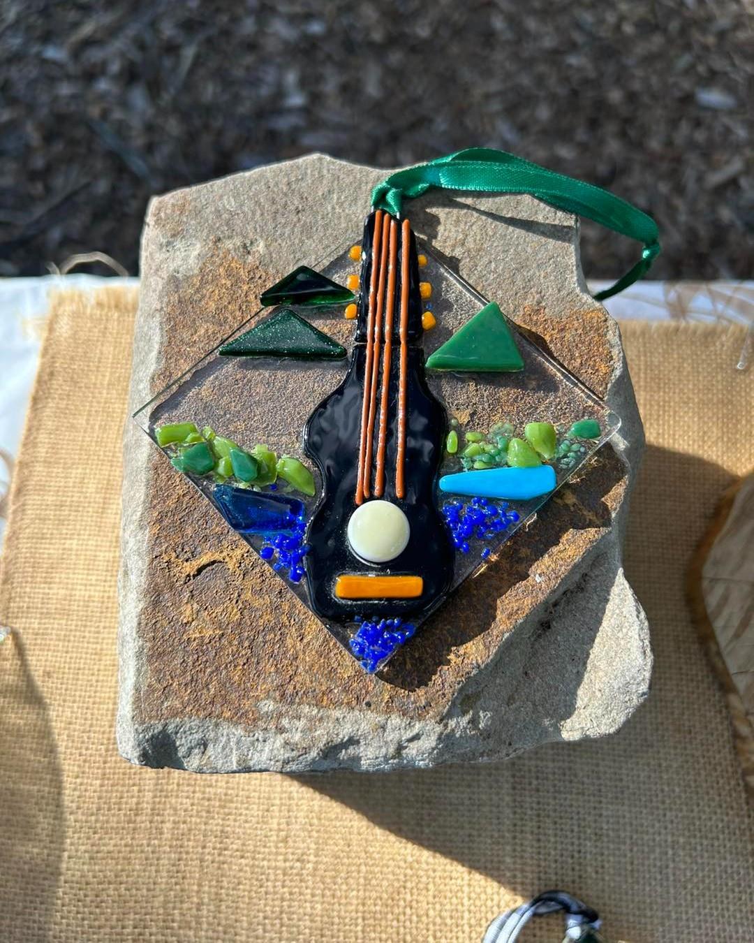 Filled with award-winning artisans from across the region, make plans to join us February 14th and 15th for the annual Fireside Craft Show at Unicoi State Park & Lodge in #AlpineHelenGA.

🛍️: @cabin_fused_glass 
🛍️: @litwaxworks 
🛍️: @simplyaffinity 
🛍️: @barenakedfarmsga