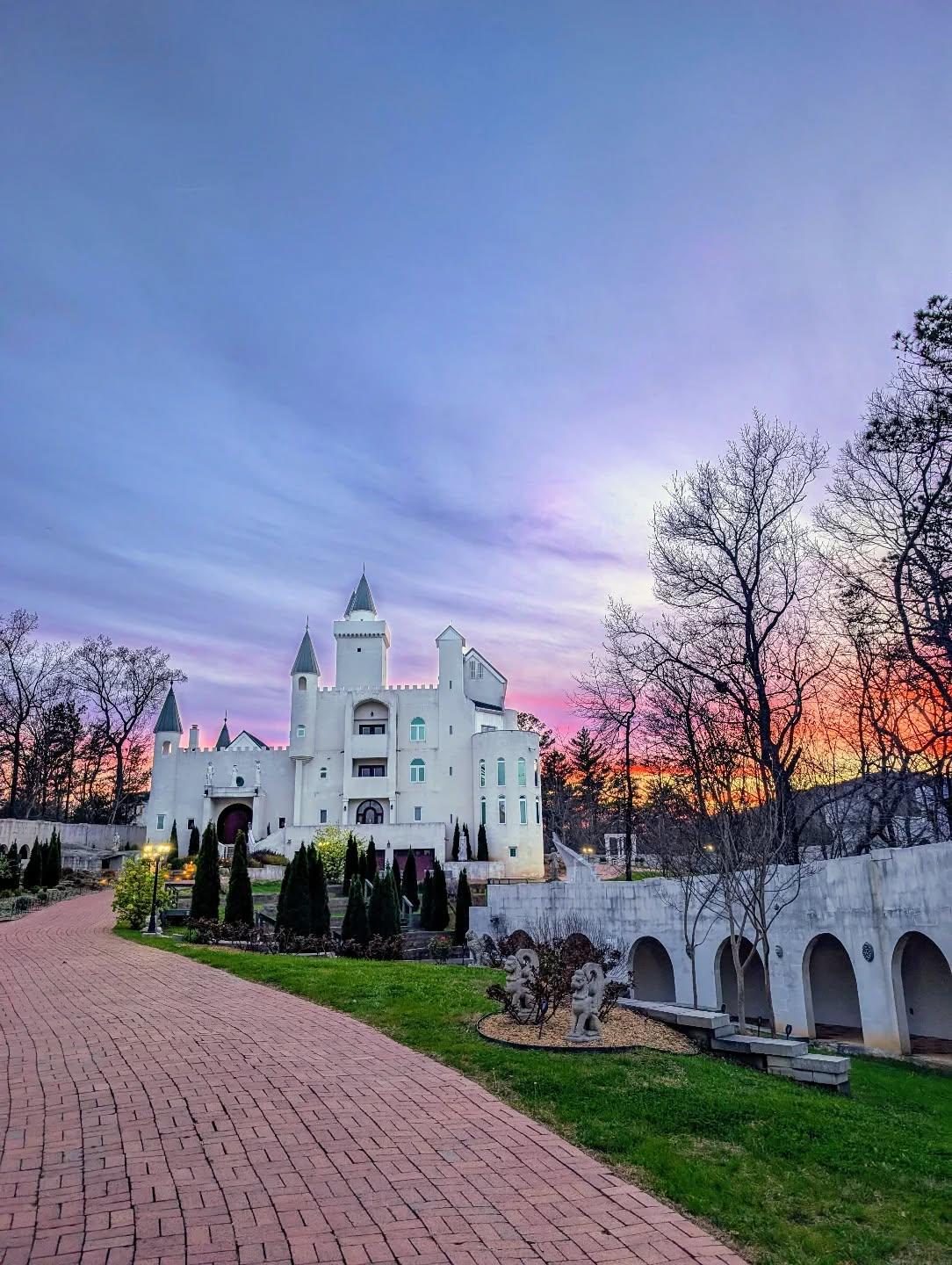 Escape the ordinary and retreat to a storybook stay 🏰✨
Unplug, unwind, and wake up in a castle surrounded by the beauty of North Georgia.

For a limited time, enjoy 15% off overnight stays in April & May with code SPRING15—your perfect excuse to take a breath and get away from it all.  Your castle escape awaits… will you answer the call?

Reserve your castle chamber today at https://www.uhuburg.com/stay 🏰 Link in bio

#castle #HelenGA #UhuburgCastle