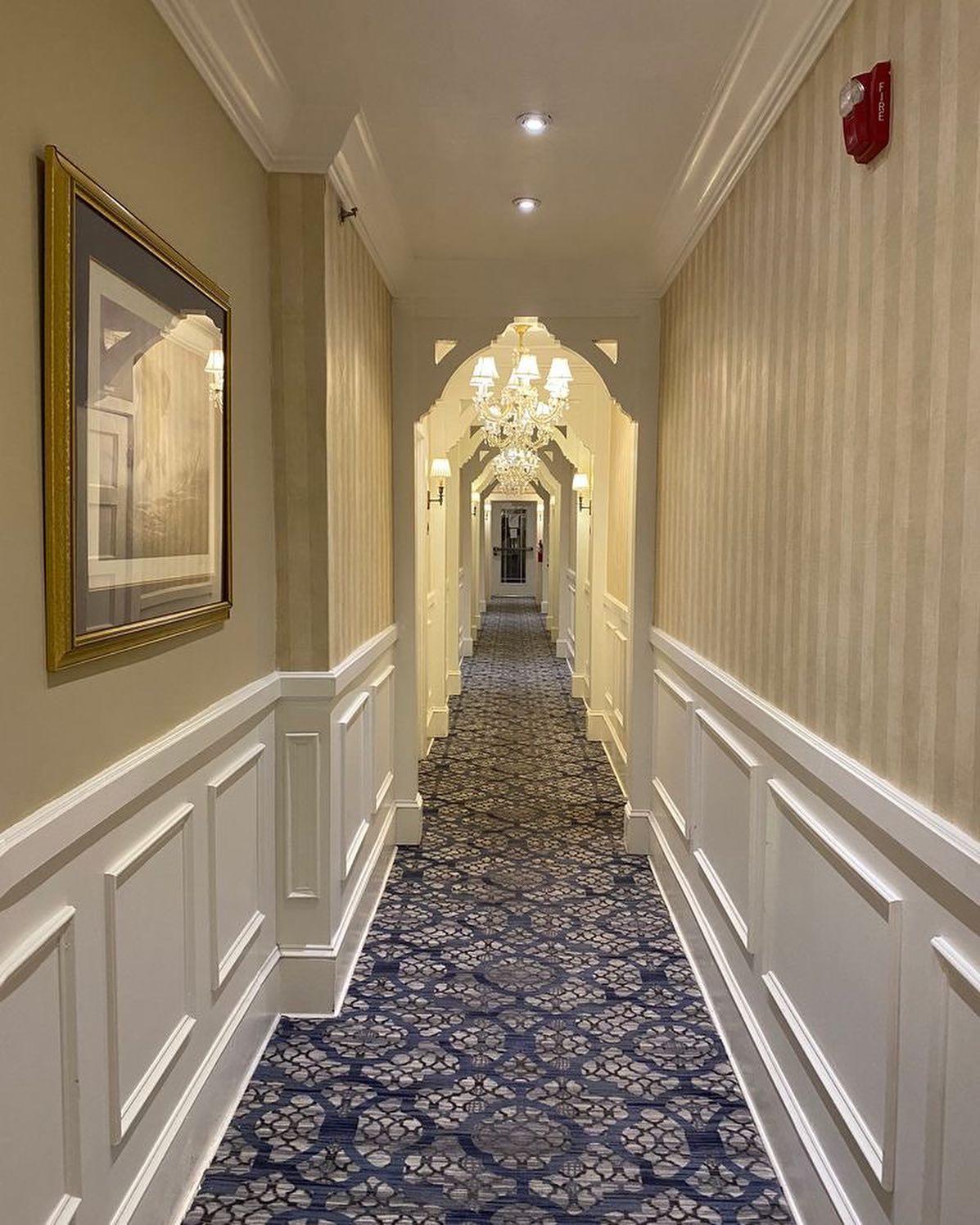 Old Florida Charm at its best: staying at The Riverview Hotel & Spa ✨ Be transported to 1885 Victorian-style living in your next trip to NSB. 
📸: Visit NSB Media Library
#LoveNSB #LoveFL