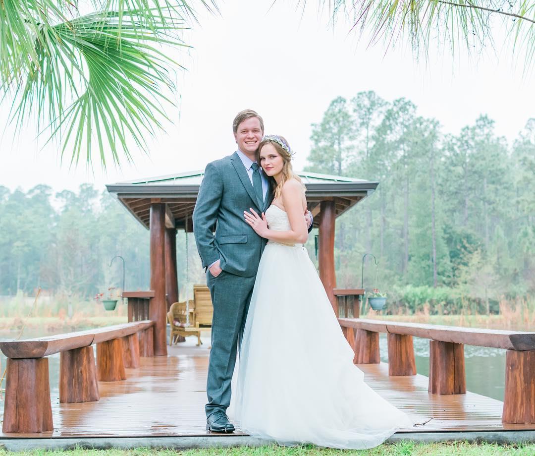Love is in the air #weddingphotography #lavender #lace #rusticwedding #ynlphoto #countrywedding #gazeebo #onthewater #nsb #newsmyrnabeach #floridawedding #volusiaweddings #floridaweddings #nsbwedding #floridaweddingphotographer #maineweddingphotographer #volusiabrides