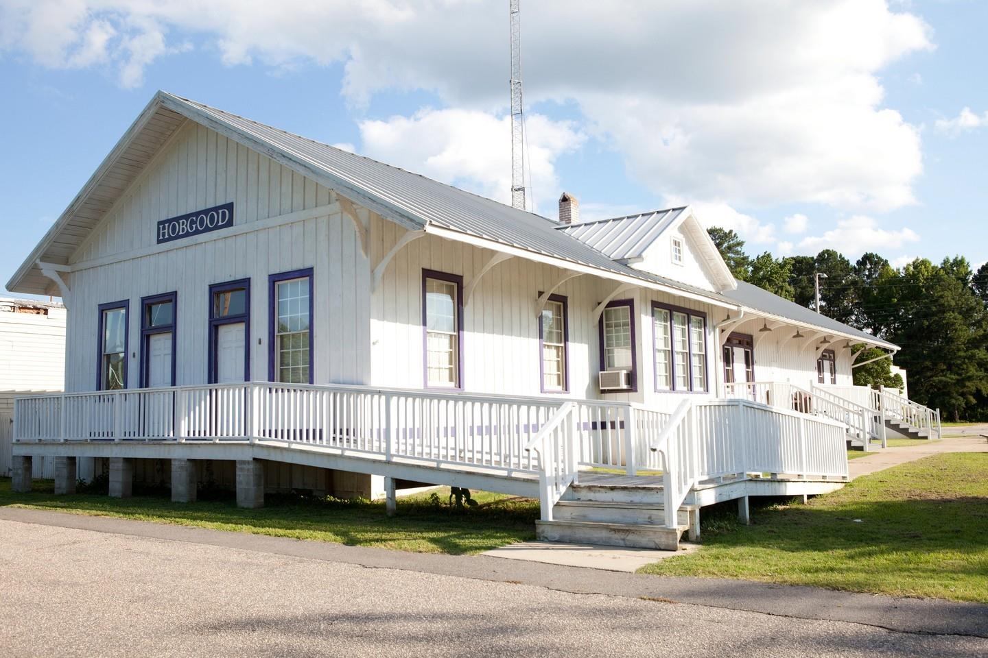 DYK? You can rent Hobgood's historic depot for family reunions, wedding receptions, birthday parties and other special occasions 🤩 
👉 Check it out: Link in bio
.
#DiscoverHalifaxNC #VisitNC #VisitHalifaxNC