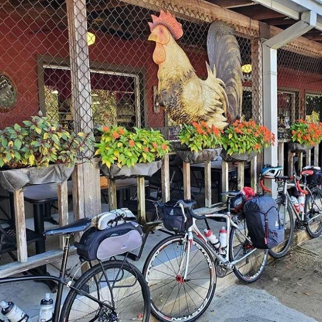 Pedal your way along the East Coast Regional Trail and earn your meal of down-home country cooking at Osteen's Diner for a Saturday well spent. 🚲🥓🍳
.
.
📸: @oletabiker
#LoveNSB #LoveFL #NSB #NewSmyrnaBeach #NSBLocal #VisitNSB #VisitFlorida #LoveFlorida #NSBeats