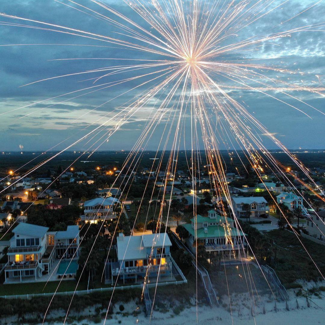 Happy Labor Day!
Today and everyday we appreciate all the incredible individuals who work with passion to make NSB the amazing town it is! 🙌
.
.
📸: @julian_g196
#LoveNSB #LoveFL