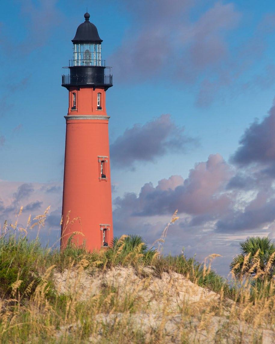 Celebrate National Lighthouse Day at the @ponce_inlet_lighthouse on Saturday, Aug 8th with an exploration and climb of the lighthouse along with kids crafts and special activities💡🏠 Our bio link has all the info!

📷 @ponce_inlet_lighthouse
#LoveNSB #LoveFL