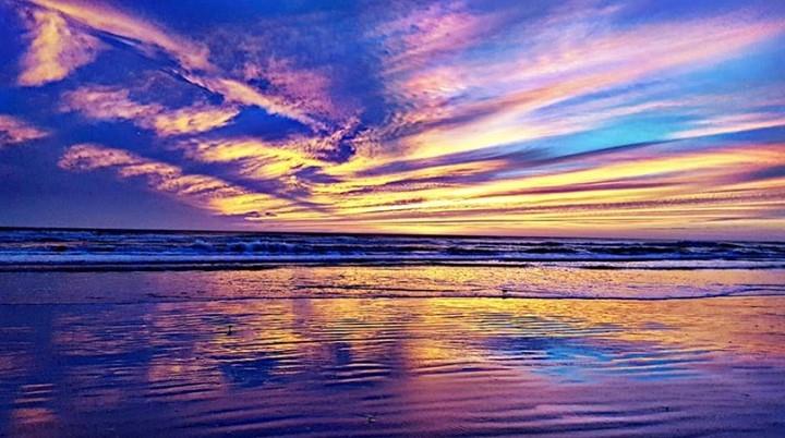 Have you started to make weekend plans yet!? 
We hope it includes a view like this!
This is Maynard-May Park in Edgewater.
.
.
📸: Glynn Wells/Facebook
#LoveNSB #LoveFL