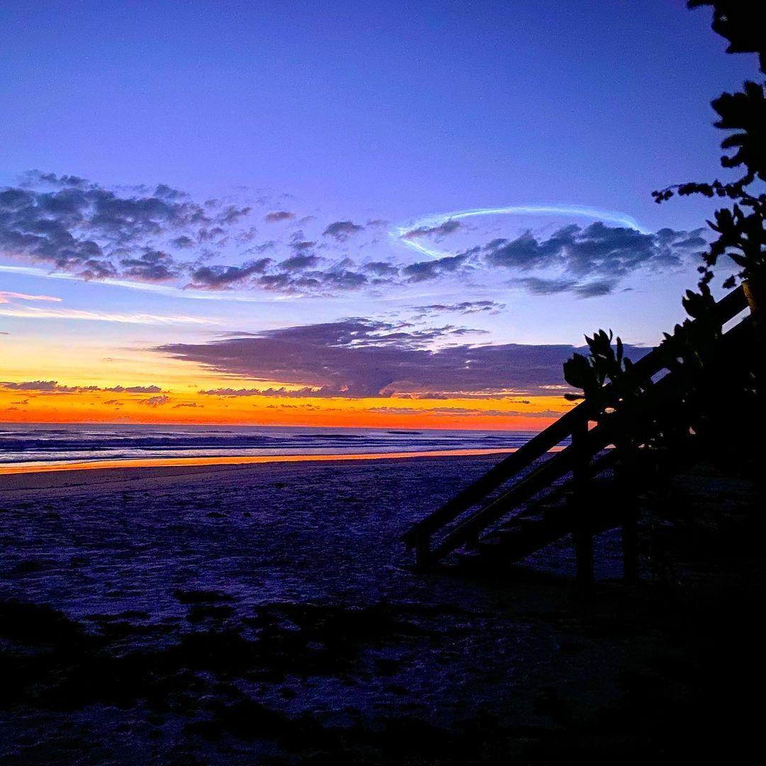 No Sunday blues here! 💜💛🧡
#LoveNSB #LoveFL 
📷: @debbiesummers