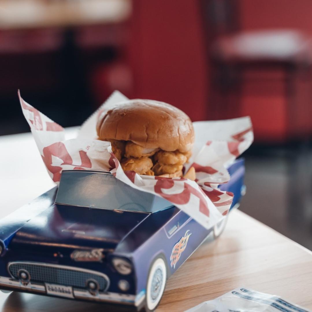 🚗 Cruise on over to the recently opened Hwy55 Burgers, Shakes & Fries - Roanoke Rapids, NC for lunch or dinner 🍟 🍔 🥤 
📍 301 Premier Blvd, Roanoke Rapids 
.
📷: Hwy55 Burgers, Shakes & Fries - Roanoke Rapids, NC/FB 
#DiscoverHalifaxNC #VisitNC