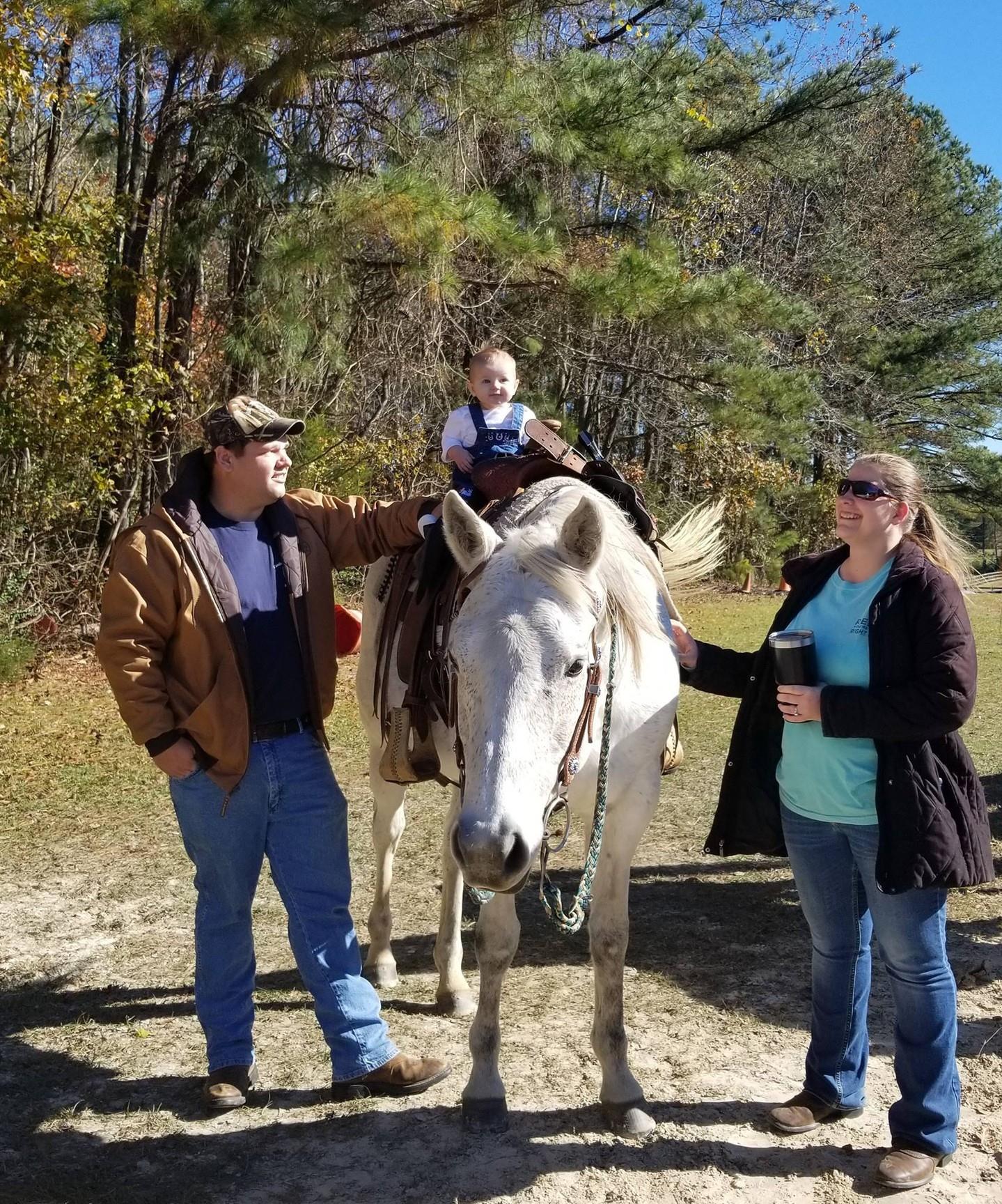 Halifax County has a lot to offer the horse enthusiast and those traveling with their horses 🐎 
🐴 Read all about it: Link in bio
.
📷: Halifax County Horse Council/FB 
#DiscoverHalifaxNC #VisitNC #VisitHalifaxNC