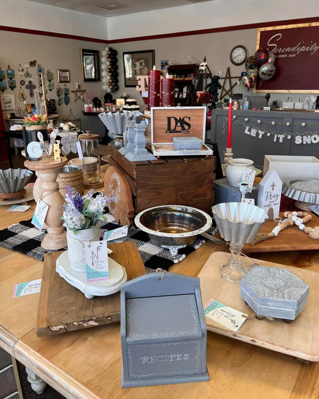 Last month, a new shop opened in Downtown Littleton 🎉 
Serendipity on E. North Main features new and renewed items by Artisans and Crafters 🛍️
📍 108 E. North Main St
.
📷 Lake Gaston Regional Chamber of Commerce/FB
#DiscoverHalifaxNC #VisitNC #VisitHalifaxNC #SupportLocal #ShopSmall