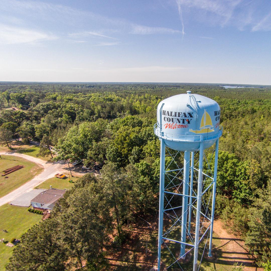 Welcome to Halifax County! 
Whether you're driving on Interstate I-95 toward another destination or looking for the perfect weekend getaway, the Roanoke Rapids/Weldon exits are famous for their hospitality.
↪️ Exit here: Link in bio
.
#DiscoverHalifaxNC #VisitNC