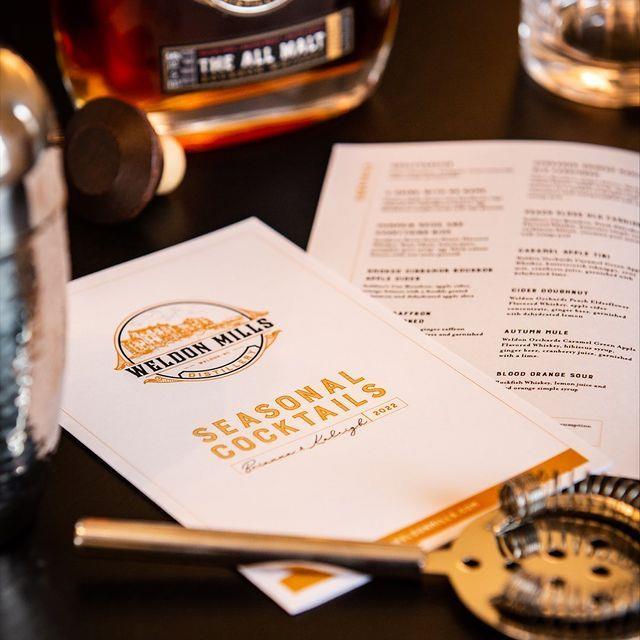 A Cider Doughnut Cocktail?! 🍎🍩🥃 
Yes, please!
.
Cheers the Holiday Season with @weldon.mills Seasonal Cocktail Menu!
.
📷: @weldon.mills
#DiscoverHalifaxNC #VisitNC #ThirstyThursday