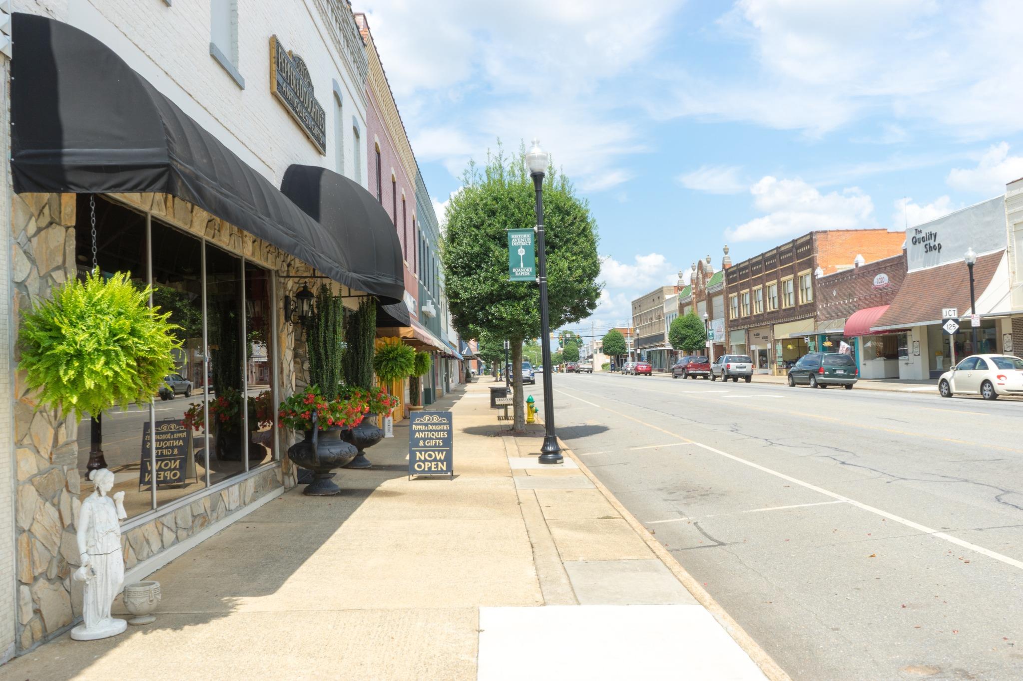 Continue your yard sale shopping on Roanoke Avenue in Roanoke Rapids June 16 & 17

The Christian Book Store 913 Roanoke Avenue
Valley Outfitters 923 Roanoke Avenue
Rest E Z Furniture 931 Roanoke Avenue
Rivertown Home 933 Roanoke Avenue
Stephens Carpet Outlet 1007 Roanoke Avenue
The V 1019 Roanoke Avenue
Lilly’s Boutique 1036 Roanoke Avenue
Hannah’s Closet 1034 Roanoke Avenue
The Quality Shop 1022 Roanoke Avenue
Breakfast and Lunch
The Mill Cafe 1020 Roanoke Avenue
Crickets Dart Room Bar and Grill 1037 Roanoke Avenue
Both will have sit down meals and grab and go foods
Lunch/Dinner
Roma’s Pizza 1011 Roanoke Avenue
Carini’s Pizza 948 Roanoke Avenue
Oscar’s 123 W 10th Street Breakfast/lunch/dinner
Coffee
Red Rabbit Coffee 119E 10th Street
Snow Cones 1026 Roanoke Avenue

Main Street Roanoke Rapids #301endlessyardsale