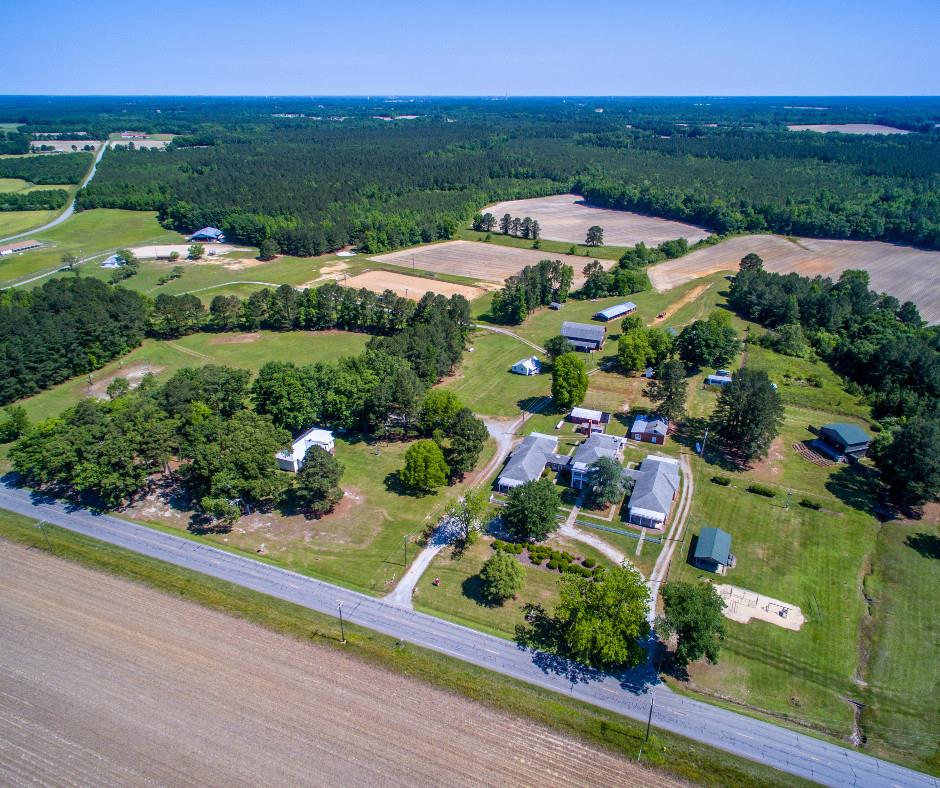 #ScenicSunday inspiration from Halifax County 4-H Rural Life Center 🍀 
.
#DiscoverHalifaxNC #VisitNC #VisitHalifaxNC