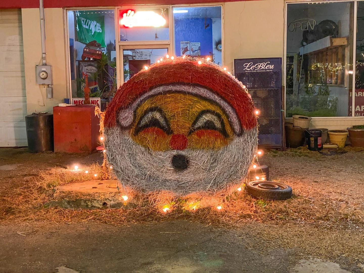 Only one more sleep 'til Christmas 🎅 
.
#DiscoverHalifaxNC #VisitNC #MerryChristmas