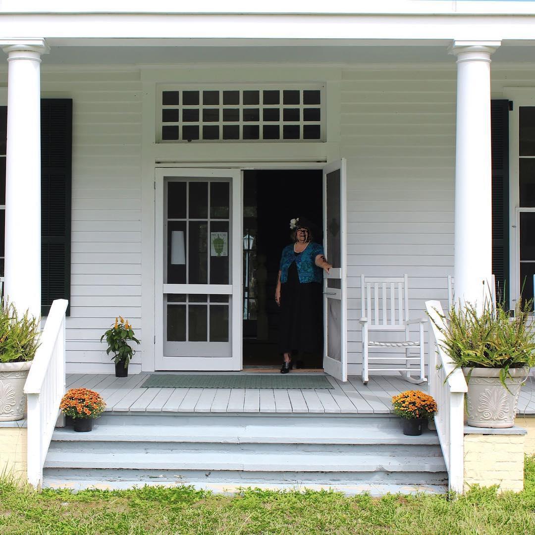 A list of things to try this weekend: a slice of pie at the Florida Blueberry Festival, a stroll through downtown Brooksville, and a tour of a manor home listed on the National Register of Historic Places.⠀
.⠀
.⠀
.⠀
#fladventurecoast⠀
#brooksville #florida #chinsegut #historicplaces #authenticflorida #roamflorida