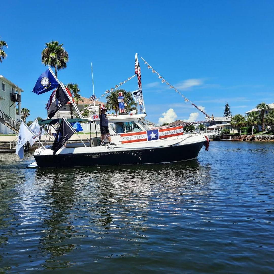 Join us for an unforgettable Fourth of July! Idyllic sunsets, salty breezes, and a star-spangled spectacle await on Florida's Adventure Coast ❤️🤍💙

Watch the Heroes Boat Parade, marvel at a dazzling fireworks at the Red, White and Brews festival, or shout out loud at a Demolition Derby - There's plenty of ways to celebrate freedom with friends and family. 

#FLAdventureCoast #IndependenceDay #FourthofJuly #HernandoCounty #florida #brooksville #weekiwachee #hernandobeach #lovefl #floridalife #floridatravel