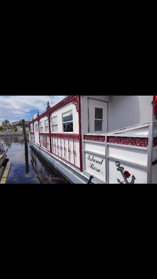 ☀️ The sun is shining again in Hernando Beach!

⚓️ Marina Rose Cruises are back and better than ever, offering stunning sunset views, dolphin sightings, and delicious dining!

🌊 Book your cruise this weekend, October 5 & 6, for a relaxing escape on the water: https://marinarosecruises.com/ 
👉1-353-232-8128

#FLAdventureCoast #FloridaStrong #WeekiWachee #HernanodBeach #floridatravel #florida #lovefl #hernandocounty #tampabayarea #dinnercruise