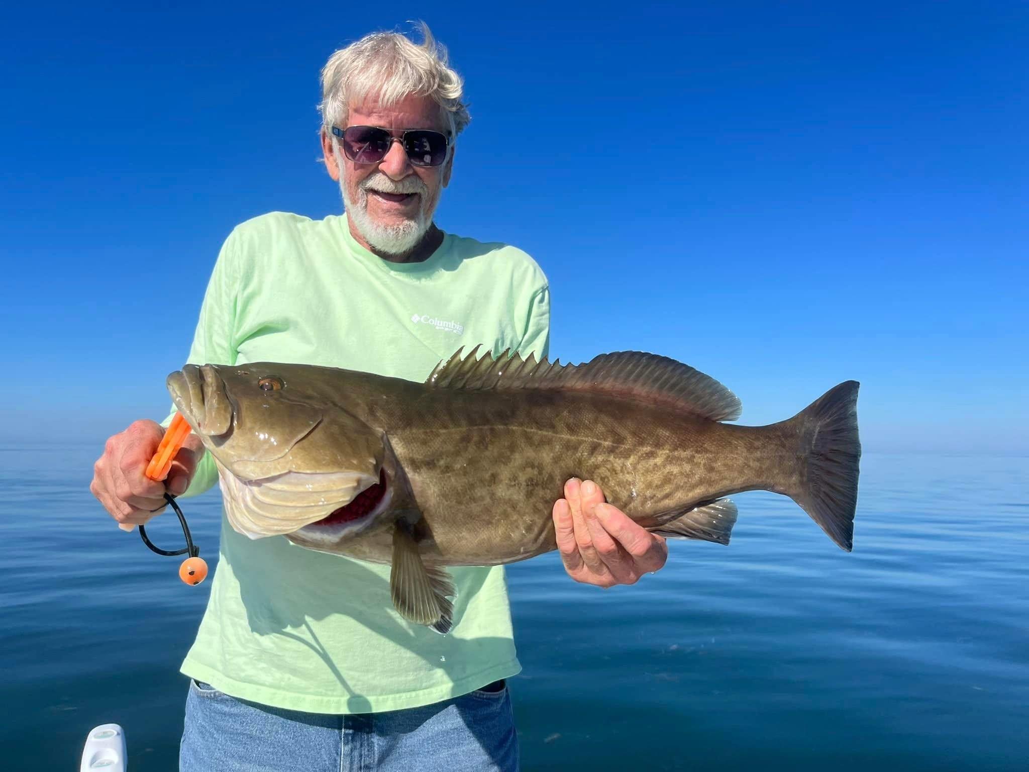 We wish you were here! 🌊🎣 Who's going fishing this December?

📸: Bebout Fishin' Time @capt.lowellbebout

#FLAdventureCoast #weekiwachee #hernandobeach #florida #fishing #saltlife #floridatravel #naturecoast #grouper #fishingtrip