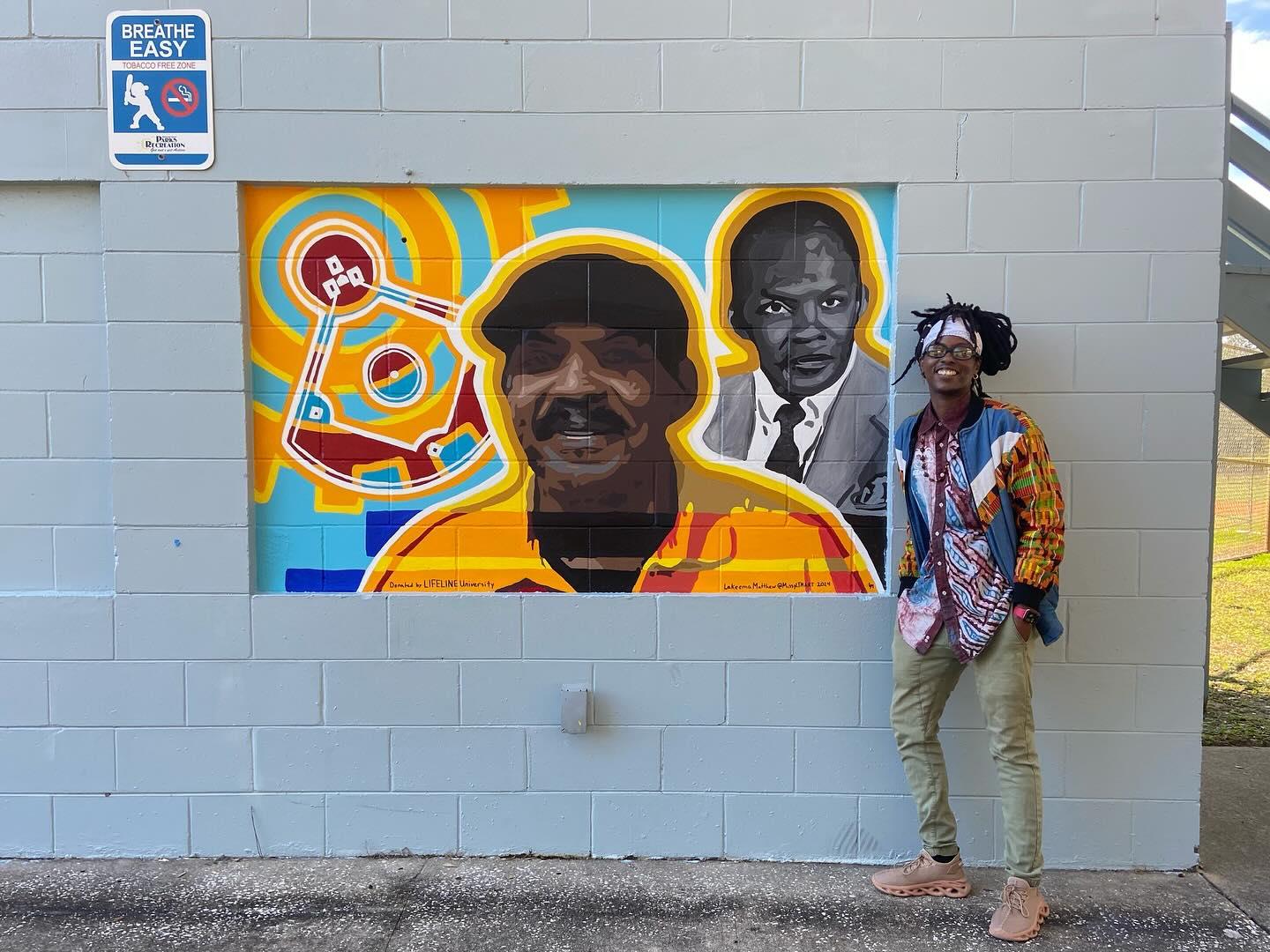 Happy Mural Monday! We are so proud to see more and more businesses commissioning murals in Hernando County - adding fun pops of colors, beautifying the community, and investing in our local artists. 👩‍🎨🎨

Be sure to check out our website to learn more about the murals around the county, and let us know if we missed one!

Pictured :

🖌️ Coach Lorenzo Hamilton Sr. mural by Lakeema Matthew (located at Coach Lorenzo Hamilton Sr. Park in Brooksville)
🖌️ Mermaid Tail Trail mural by Karen Governale (located at The Weaver Group Realty, Inc. in Hernando Beach)
🖌️ Versailles mural by Giuseppe Soliyo (located at Lazy Maid Crêperie in Brooksville)
🖌️ Peacock mural by Leah Tinsley (located at Three Oaks Veterinary Wellness Center in Brooksville)
🖌️ Selfie mural by Christine Weeks(located at WellCome OM Integral Healing & Education Center in Spring Hill)