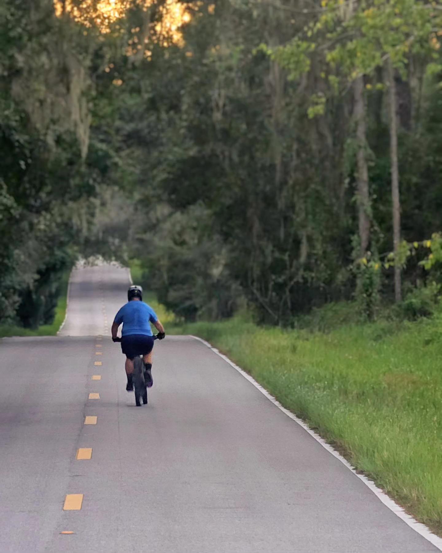 "Ordinarily, I go to the woods alone, 
with not a single friend, for they are all smilers and talkers and therefore unsuitable
I don't really want to be witnessed
 talking to the catbirds
or hugging the old black oak tree.
I have my way of praying, as you no doubt have yours.
Besides, when I am alone, I can become
invisible. I can sit on the top of a dune as
motionless as an uprise of weeds, until the
foxes run by unconcerned
I can hear the almost unhearable sound of the roses singing
If you have ever gone to the woods with me, I must love you very much."
~Mary Oliver
#Withlacoochee#florida#countrylife#mtb
#tukerhill#drunkenmonkey#sunset