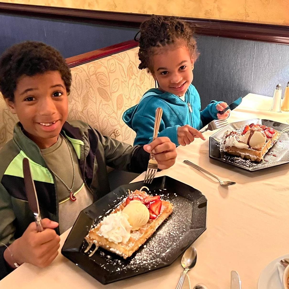 Celebrate #NationalWaffleDay with a delicious Belgian waffle at Nouvelle Cuisine! 🧇

This restaurant has been serving delicious Belgian and French cuisine since 1999. From Chateau Briand to their signature Rack of Lamb, Roasted Chicken, Filet Mignon, and fresh offerings from the sea; enjoy an authentic taste of Europe!

📸: Nouvelle Cuisine, located at 10531 Spring Hill Dr, Spring Hill, FL
https://thenouvellecuisine.com/

#FLAdventureCoast #Brooksville #WeekiWachee #SpringHill #Florida #floridaeats #loveFL #belgianwaffle #floridafun