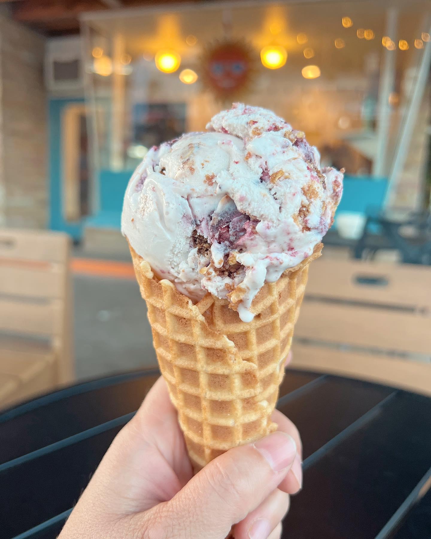 Celebrate #NationalIceCreamDay! 🍨

Some of you may already be fans of this ice cream shop on wheels...but did you know  @theicecreambarr has a permanent location in downtown Brooksville? 

🍨🍧 They offer amazing flavors, all homemade with local ingredients and from scratch sauces and purees. Check them out at @goodtimebvl 🌞 a wine bar + coffee shop at 500 S Broad St., Brooksville. 

#FLAdventureCoast #Brooksville #IceCream #HernandoCounty #Florida #lovefl #weekiwachee #tampabayarea #eatlocal #floridatravel #roadtrip