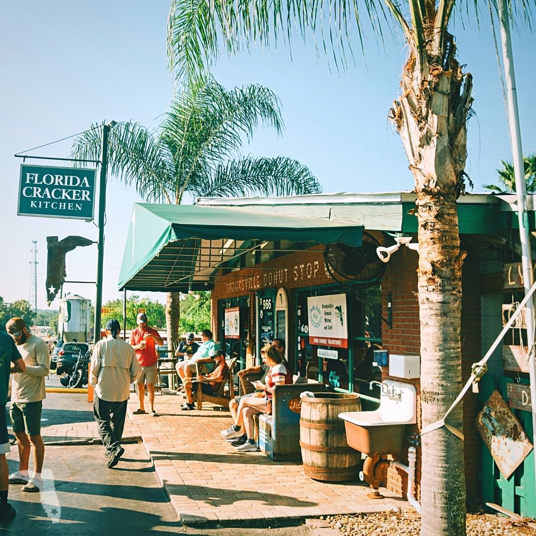 Happy National Day of the Cowboy! 🤠 

Enjoy a savory breakfast or lunch at the @floridacrackerkitchen, offering authentic flavors and celebrating Florida's historic cracker cowboys.

#FLAdventureCoast #Brooksville #Florida #FloridaCrackerKitchen #NationalDayoftheCowboy #Floridaeats #HernandoCounty #floridatravel #oldflorida