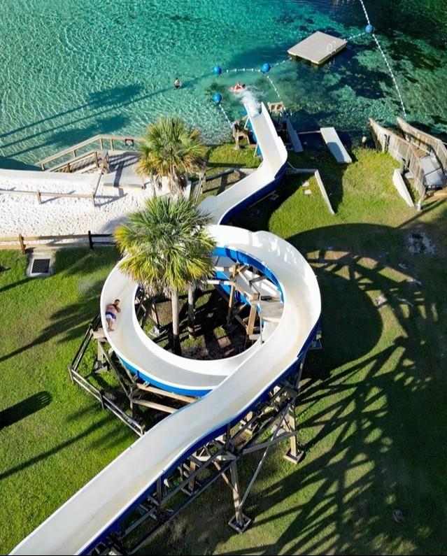 Happy National Waterpark Day from all of us at Weeki Wachee! 🐠☀️From thrilling slides to lazy river vibes, Buccaneer Bay is the splash zone of your summer dreams. Come celebrate with us!