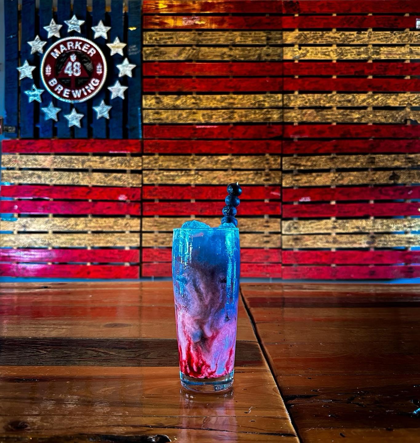 This week’s secret drink is a delicious and refreshing cocktail just in time to enjoy this memorial weekend. 
Made with Bayport White Rum, raspberry and mixed berry preserves, coconut cream, blueberry & Blue Curaçao. 
Only availed through Wednesday May 29th. 🇺🇸