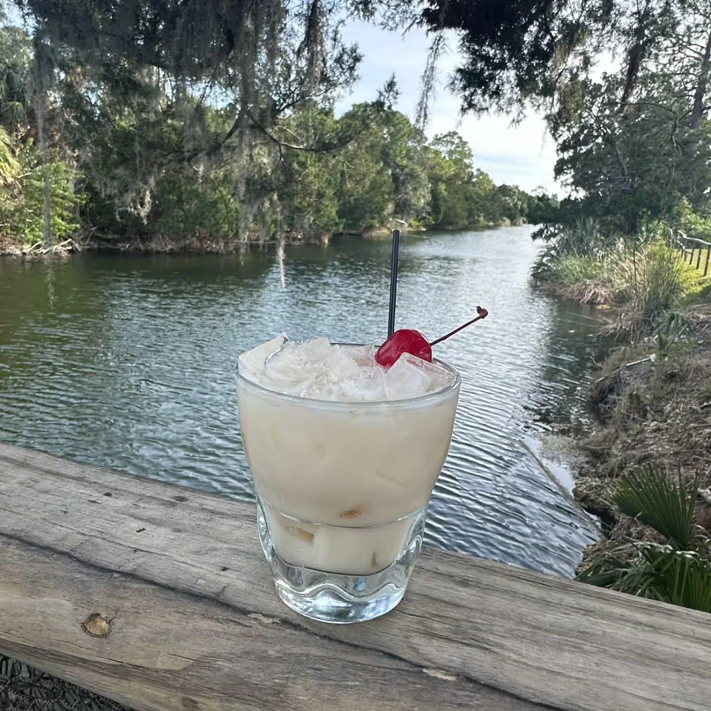 🏴‍☠️🍹 In honor of Gasparilla… meet the Gasparilla Monkey Bread! 🍹🏴‍☠️

A little sweet, a little bold, and totally pirate-approved. 😏

Made with:
🍌 Banana Bread Rum
🍯 Amaretto
🥛 Half & Half
🍍 Pineapple Juice

Served on the rocks and available now through the end of January — so don’t miss your chance to sip this limited-time treat!

Arrr you ready? 🏴‍☠️😉

#Gasparilla #DrinkSpecial #LimitedTimeDrink #SilverDolphin #HernandoBeach PirateVibes SipSipHooray CoastalCocktails