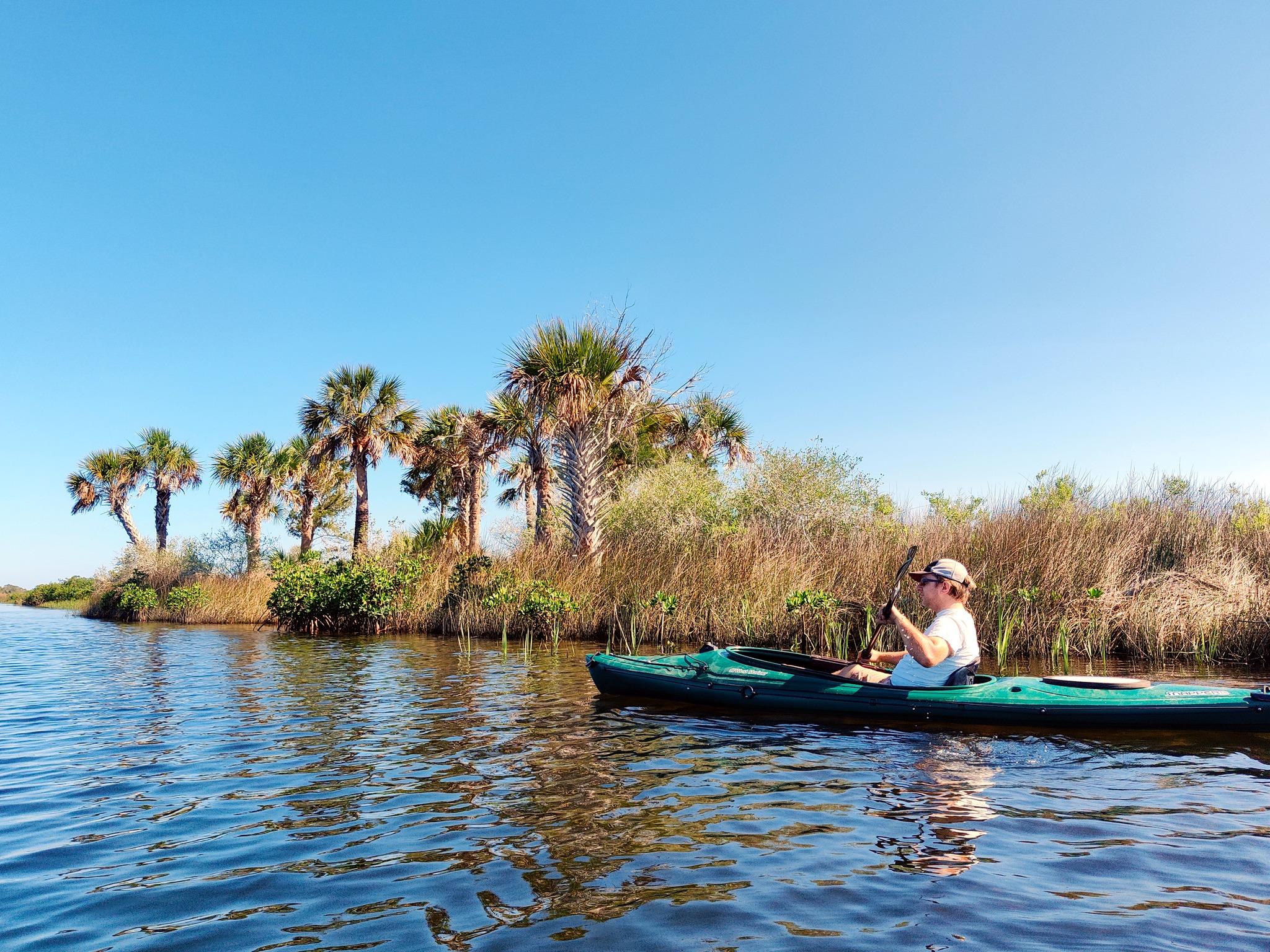 This paddling trail is a great escape from the hustle and bustle. 😌🌊

⬇️ Can you guess where it is? ⬇️

.

.

.
If you guessed Weeki Wachee / Hernando Beach, you're correct! Here the Bayport - Linda Pedersen Paddling Trail offers scenic kayaking away from the crowds, in a rich ecosystem where spring-fed rivers meet with the Gulf of Mexico.

Head out early to avoid the heat, enjoy the breeze, and keep an eye out for wildlife including birds, turtles, manatees and even dolphins. 

#FLAdventureCoast #kayaking #paddling #loveFL #weekiwachee #floridafun #floridatravel #adventuretime #summerfun #kayaklife  #floridalife