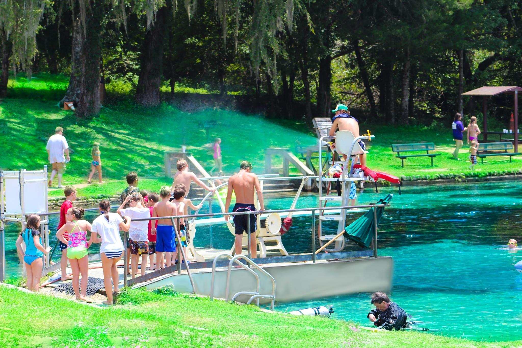 🏊‍♂️Blue Springs Recreation Area:
The first magnitude spring pumps gallons of fresh water into the popular swimming hole each day. Plan to spend a summer day here, rent a pavilion for reunions, or pontoon boat or kayak or canoe to discover 202 acres of beauty on Merritt’s Mill Pond.

https://visitjacksoncountyfla.com/play/outdoor-recreation/parks/