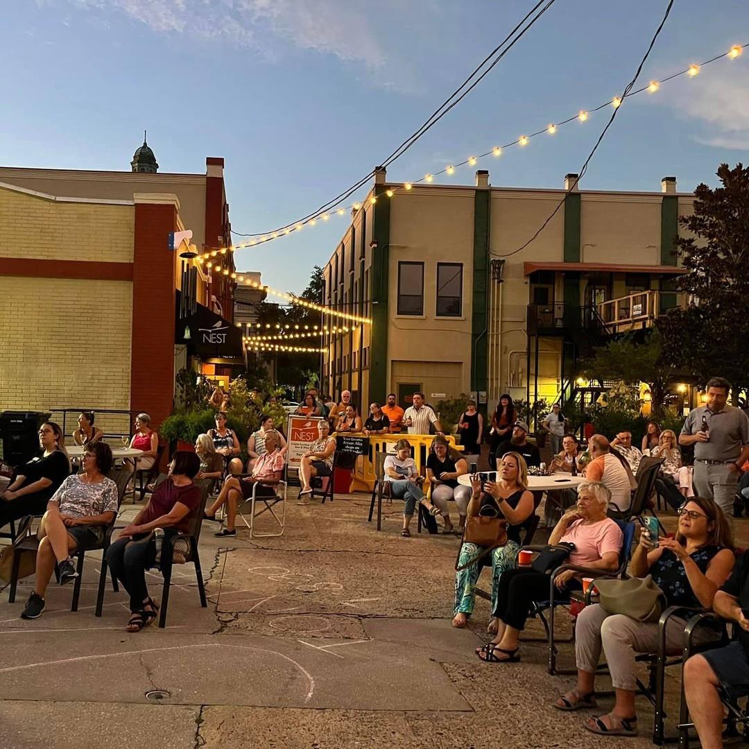 Congratulations to @nest.deland.fl and @centroteaco, the winners of our inaugural CoolCraft Summer Beverage Competition! 🥳 

We appreciate all of our Crafters who created all the yummy drinks offered all summer long and the visitors and residents who voted over 1,000 times for their favorite drinks! Stay tuned for more CoolCraft coming soon! 

#coolcraftsummer #visitwestvolusia #coolcrafttrail