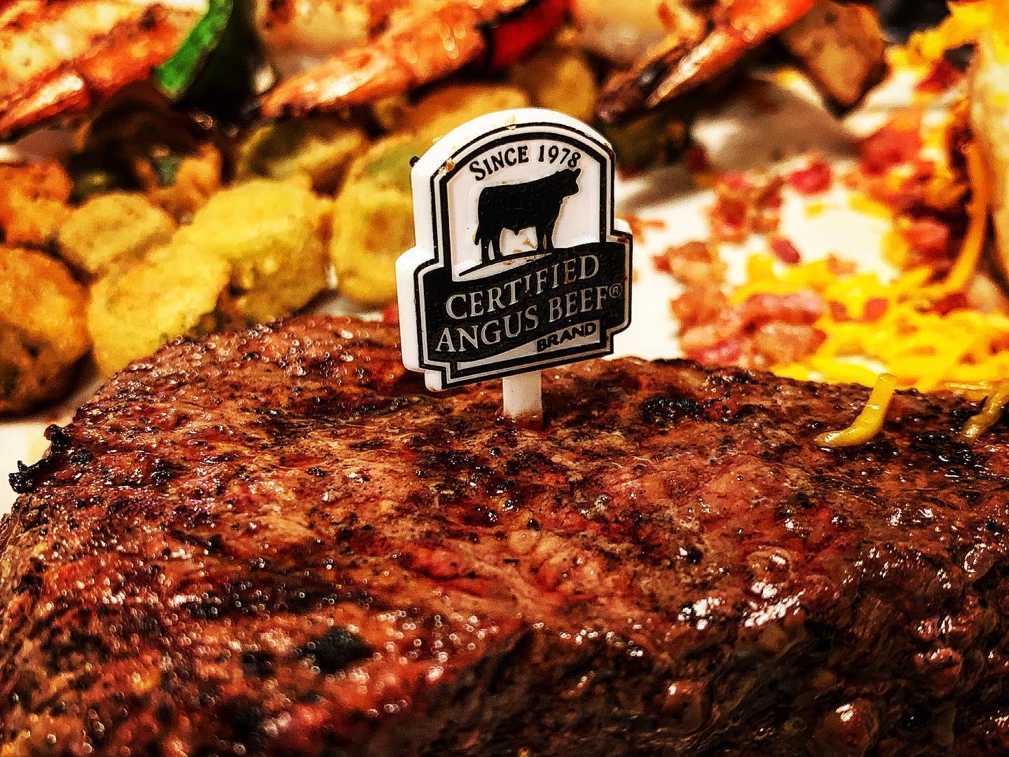 #foodfriday #mymcalester #exploremcalester #discovermcalester #captainjohns #steak #steakdinner #steakandseafood #seafood #dinner #yum #delicious #food #foodblogger #foodphotography #foodstagram #muststop #travel #tourism #discoveroklahoma #travelok #oklahoma #mcalester #McOK