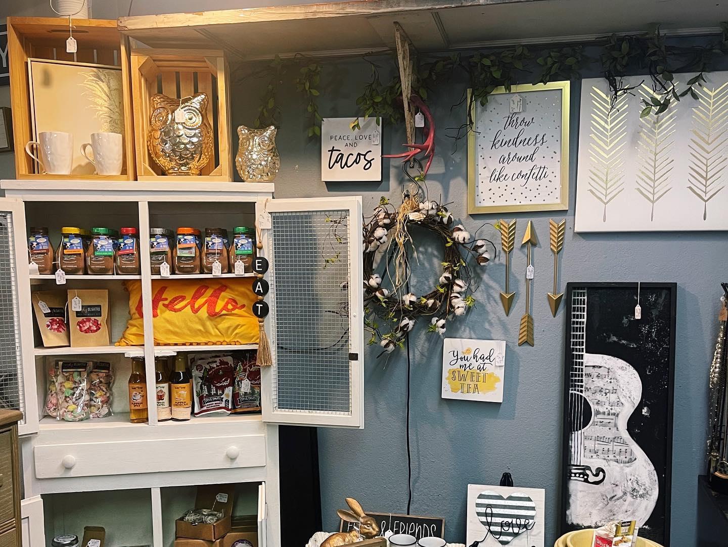 The Rusty Rooster is a small town antique store in McAlester, OK. They sell everything from furniture, clothing, home wares, and eclectic antiques. Some could say they sell Antiques, Newtiques, and Rustiques. 

Located between Downtown McAlester and Historic Old Town, they’re an easy pit stop on a weekend shopping trip. With a variety of local vendors, you’re sure to find a unique gift or new treasure. 

“Great place to shop! Reasonable prices and unique items! Owners are both so friendly and helpful!” - Carolyn Bennett (Facebook review) 

•📍1301 N Main St. McAlester, OK 74501
•⏱ 10 AM - 5 PM Monday - Saturday
•Facebook: The Rusty Rooster
•Instagram: @the_rusty_rooster_mcalester 
•📞 (918) 302-9355
•📷 Abbi Cecil

#mymcalester #mcok #mcalester #mcalesteroklahoma #localbusiness #antique #newtique #rustique #rustyrooster #vintage #seoklahoma #antiqueshop