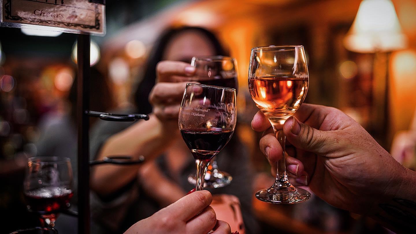 #mcalestermondays #mymcalester #discovermcalester #exploremcalester #McOK #mcalester #oklahoma #tourism #travel #wine #winetasting #winery #winetime #toast #drinks #adultbeverage #winetour #wildhare #mcalesterok #discoverok #travelok